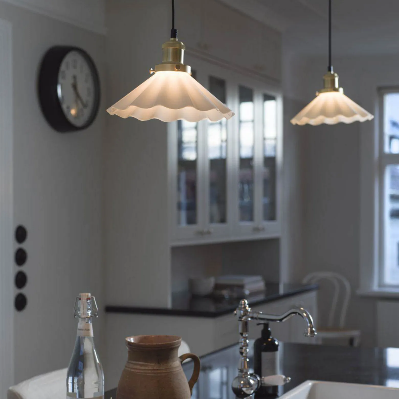 PR Home August Hängelampe Glasschirm Ø 25 cm, Stecker