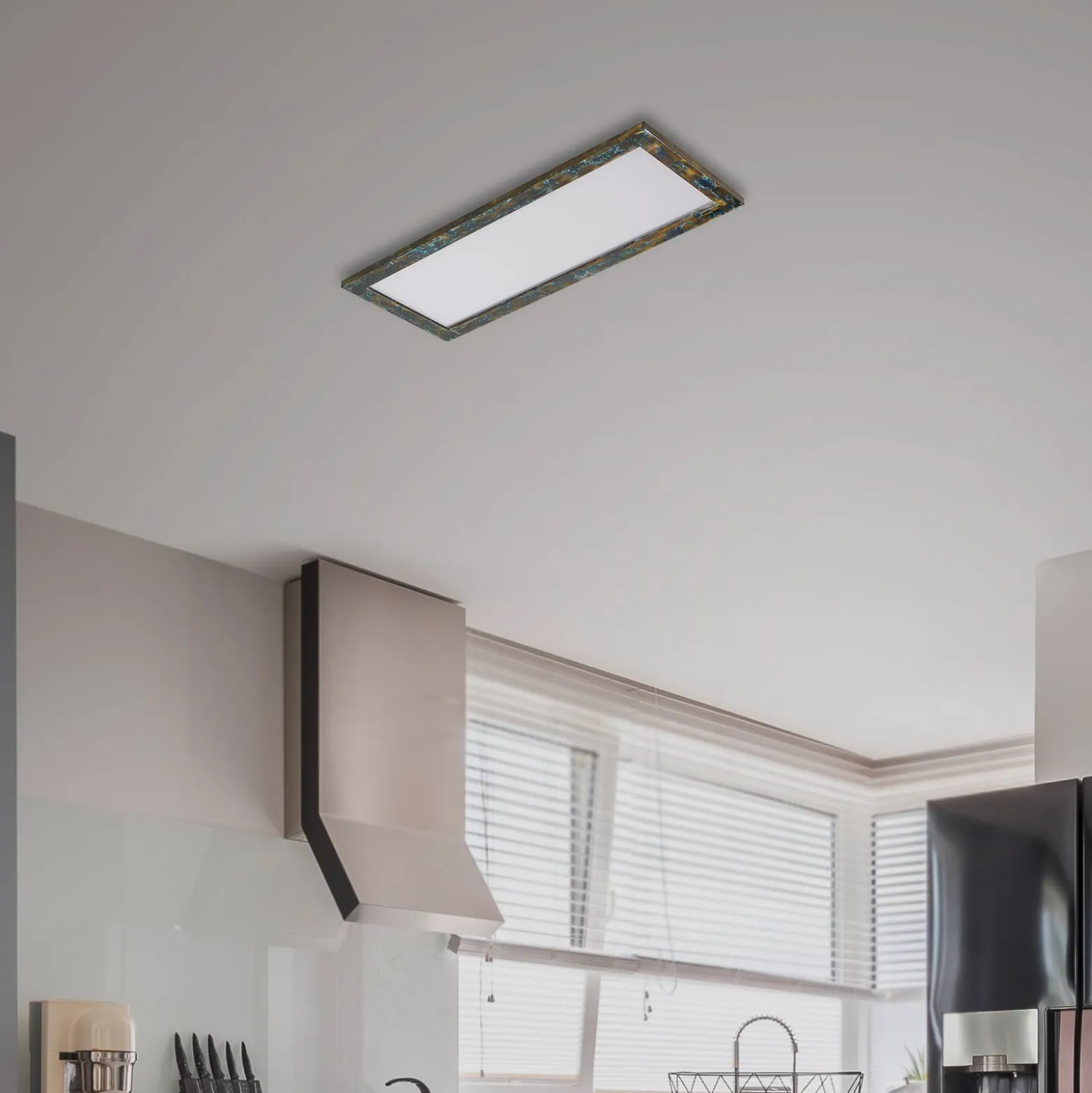 Quitani LED-Panel Aurinor, goldfarbig patiniert, 86 cm