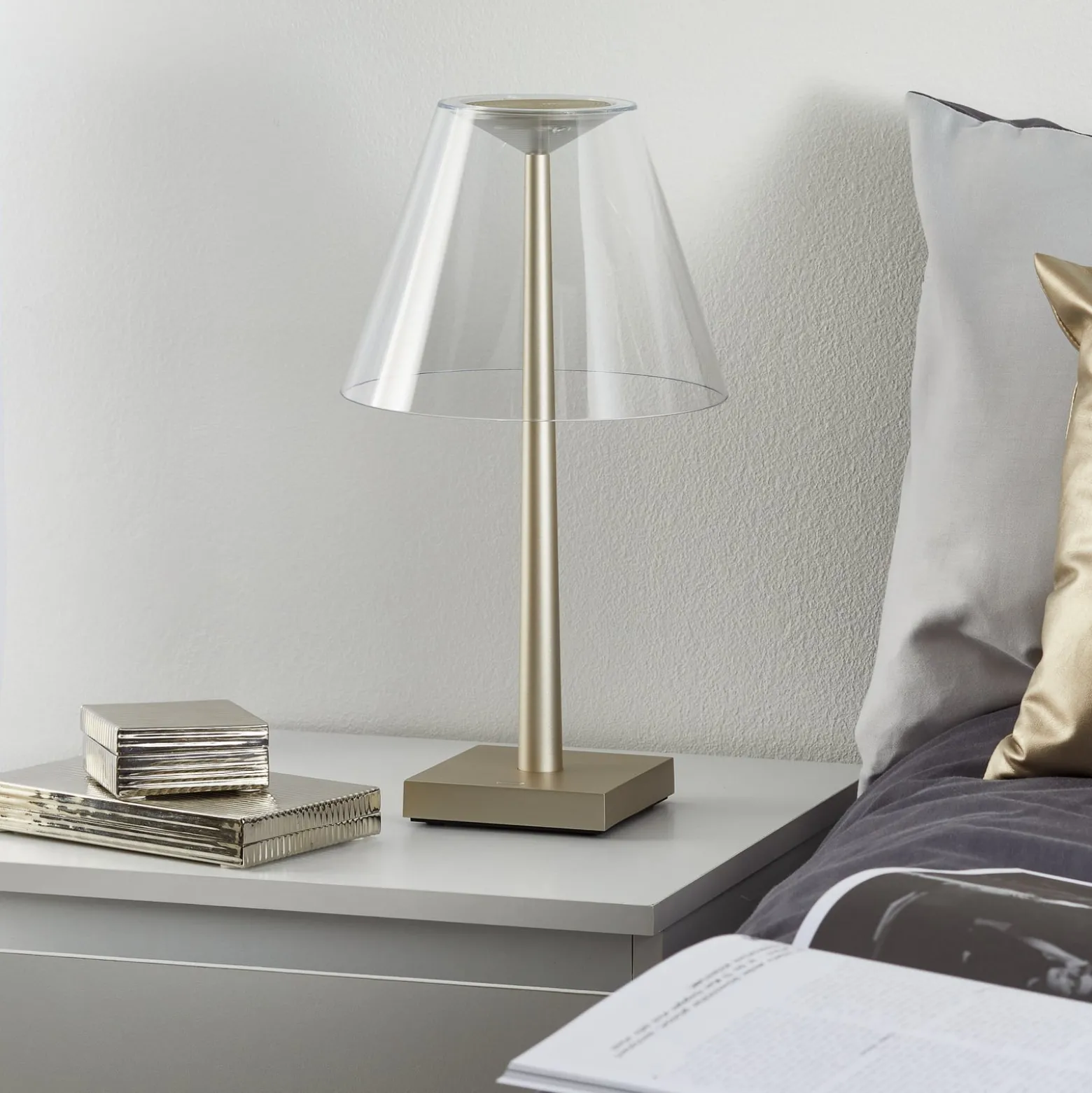 Rotaliana Dina+ T1 LED-Akkutischleuchte bronze