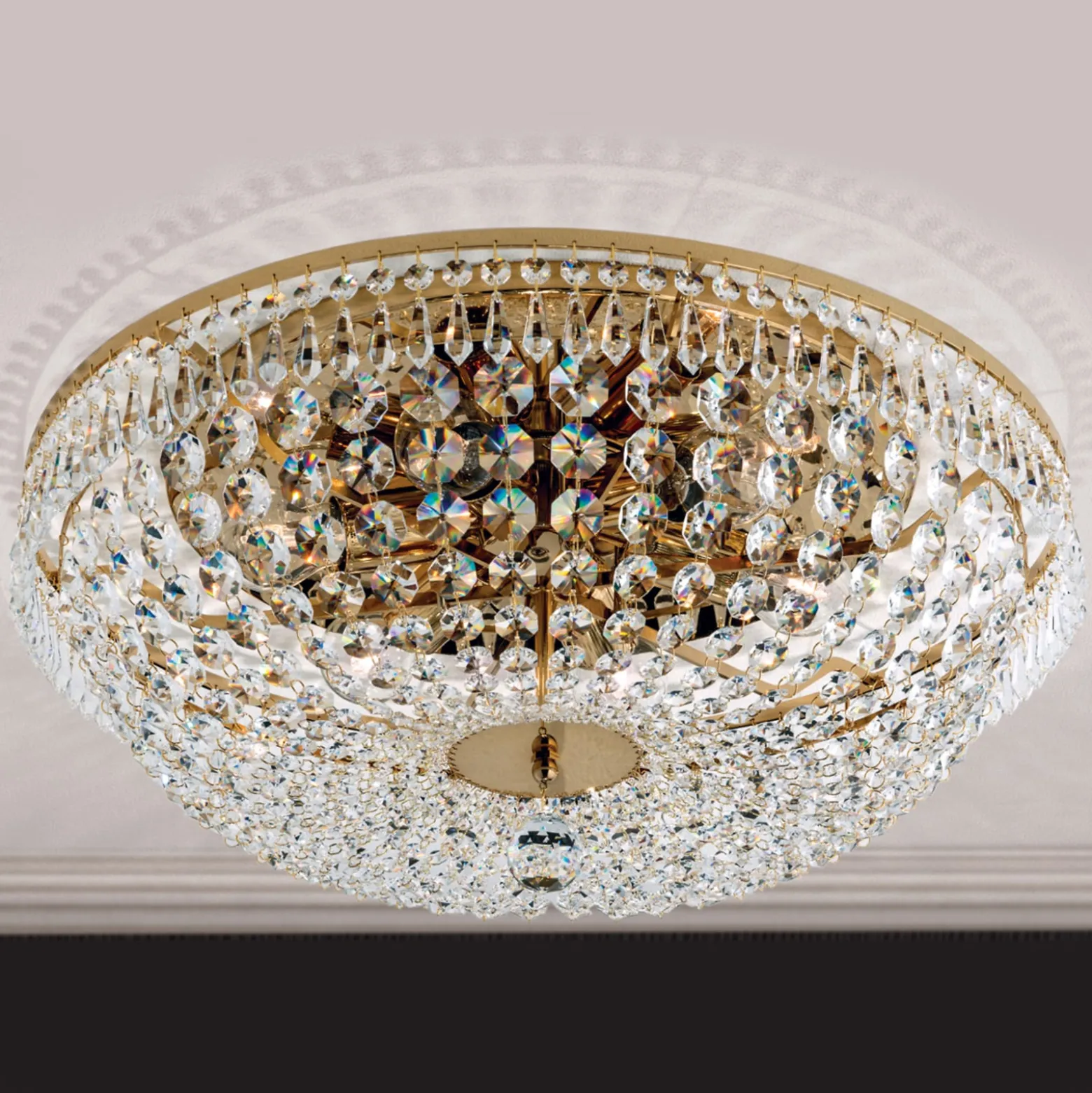 Runde Kristalldeckenleuchte SHERATA, gold 55 cm