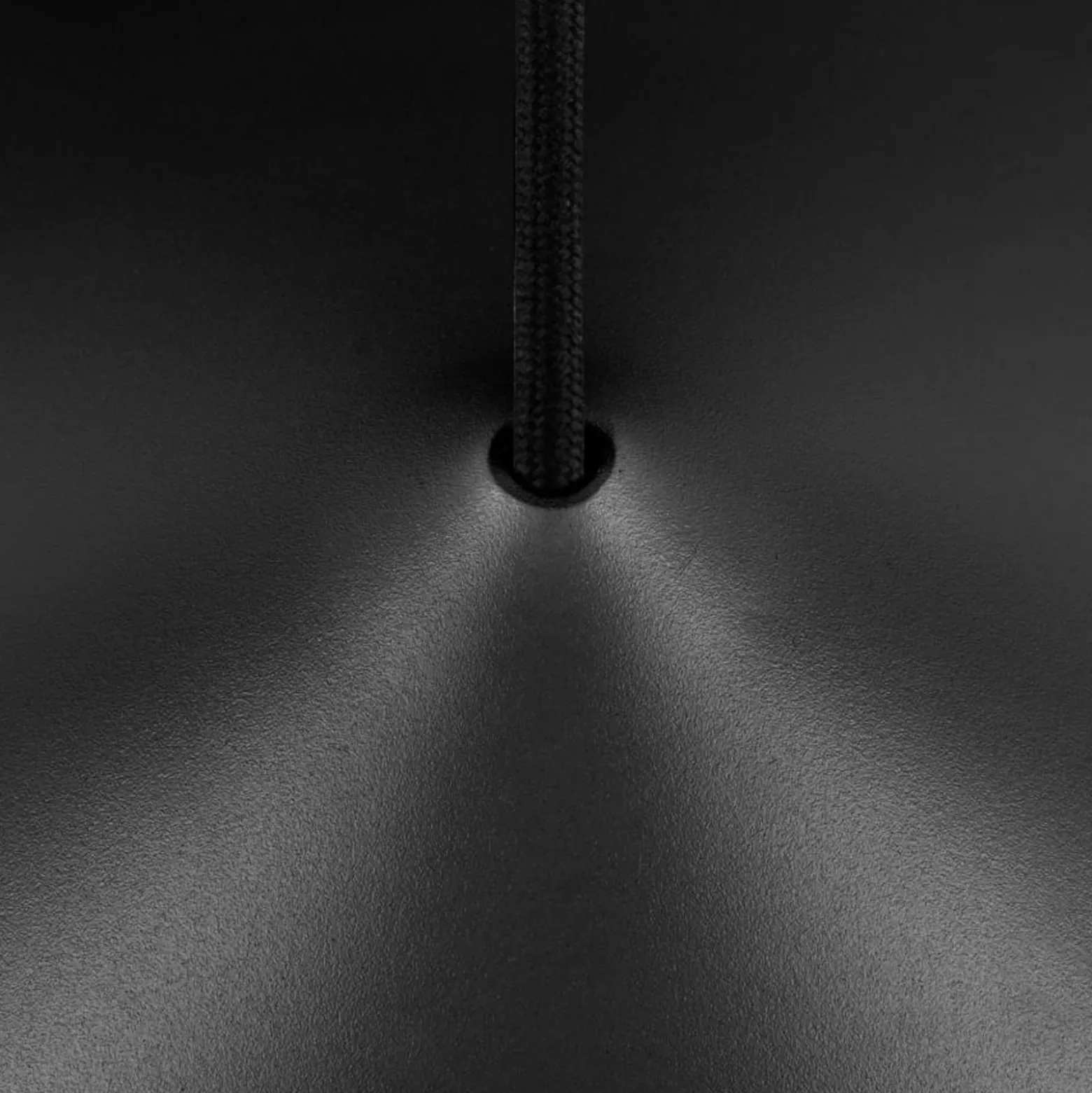 SLV Hängelampe Magico, Ø 55 cm, schwarz matt, Metall