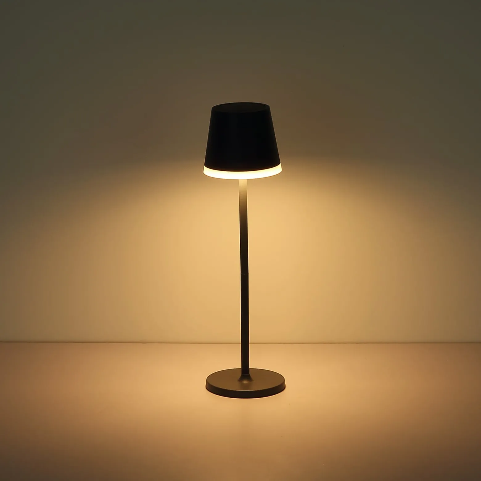 Solar-Tischlampe 36637A, IP44, anthrazit