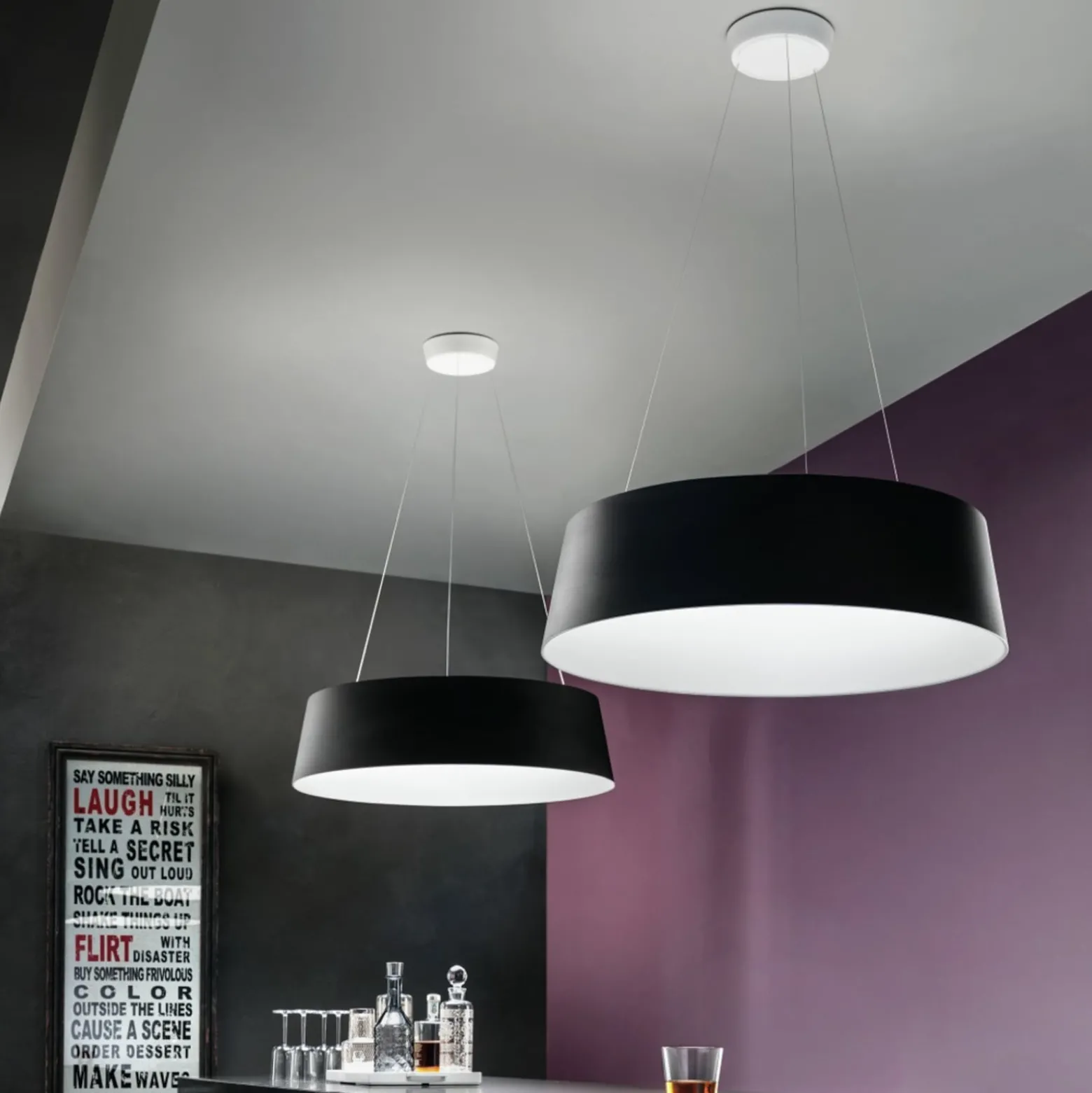 Stilnovo Oxygen LED-Hängeleuchte, schwarz, Ø 56 cm