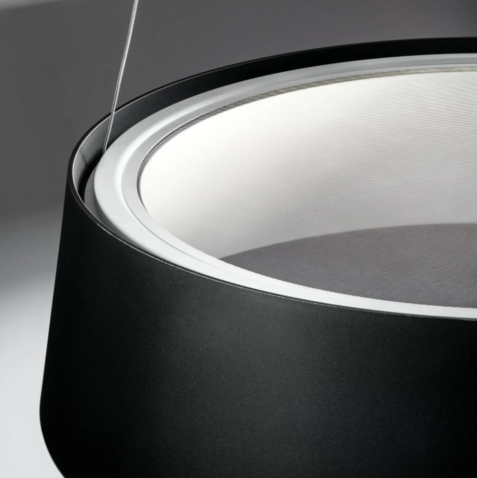 Stilnovo Oxygen LED-Hängeleuchte, schwarz, Ø 56 cm