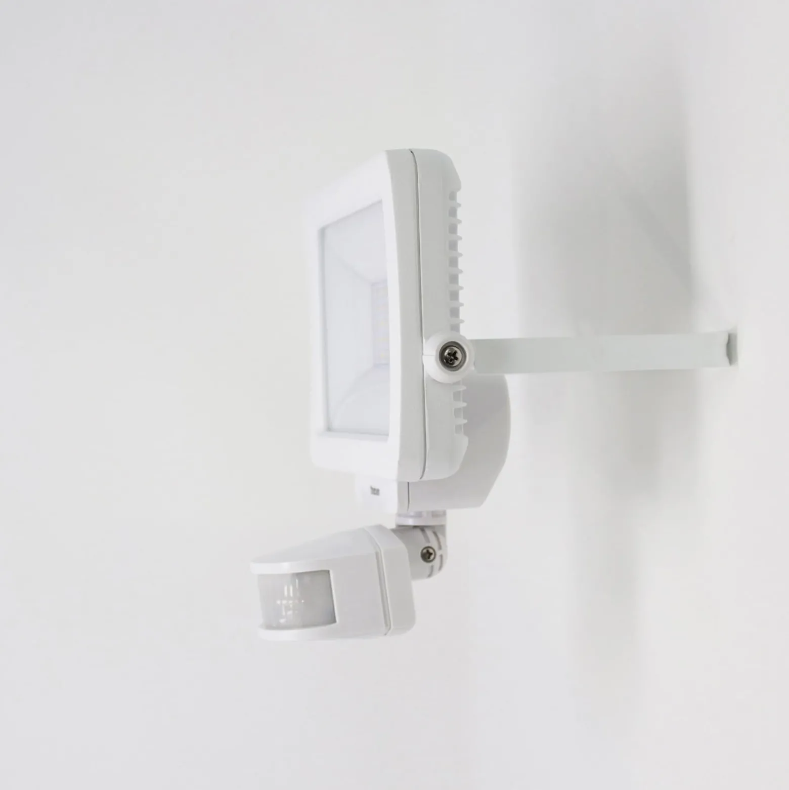 Theben theLeda B20L LED-Außenstrahler, weiß