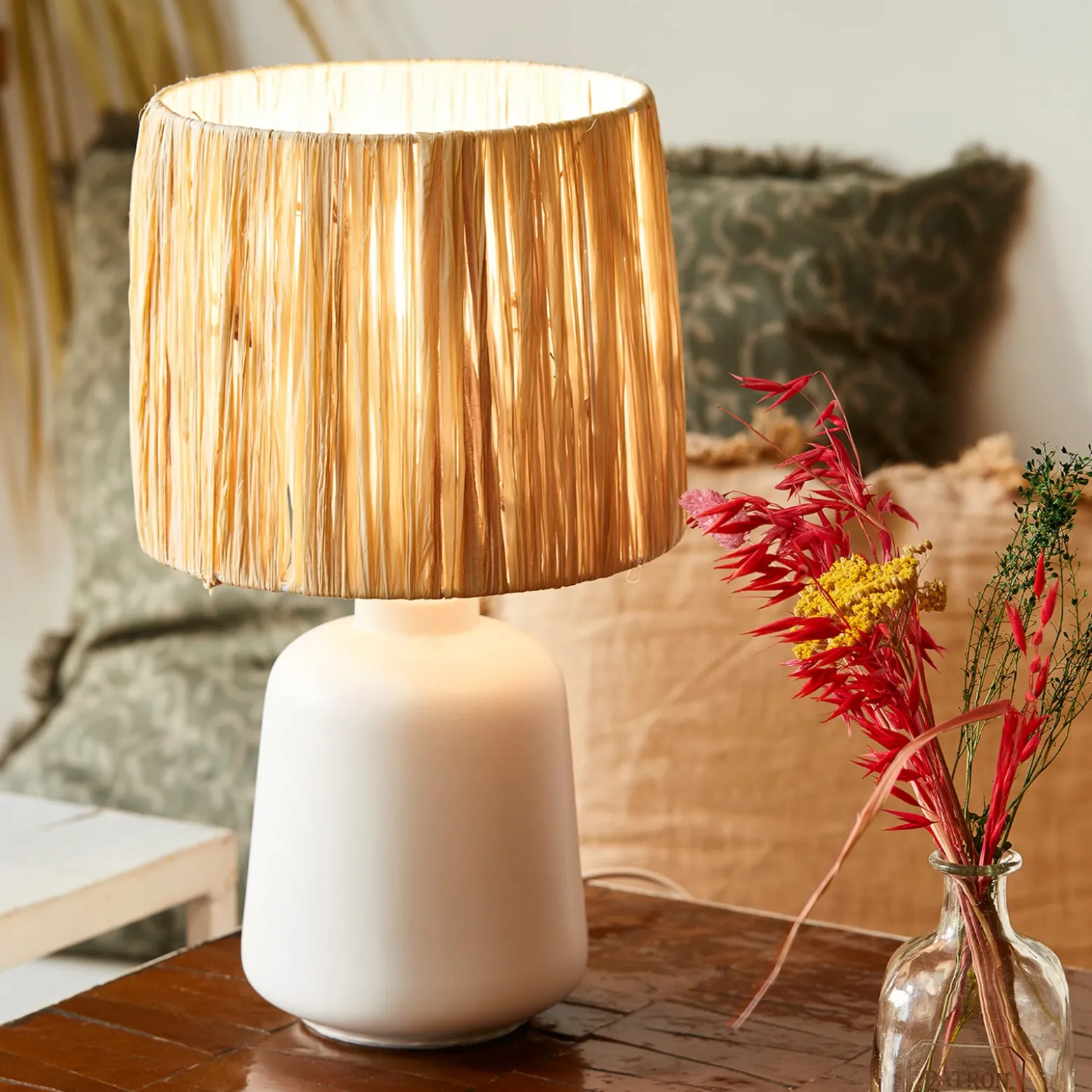 Tischlampe Paros, weiß/natur, Höhe 34 cm, Bast/Keramik