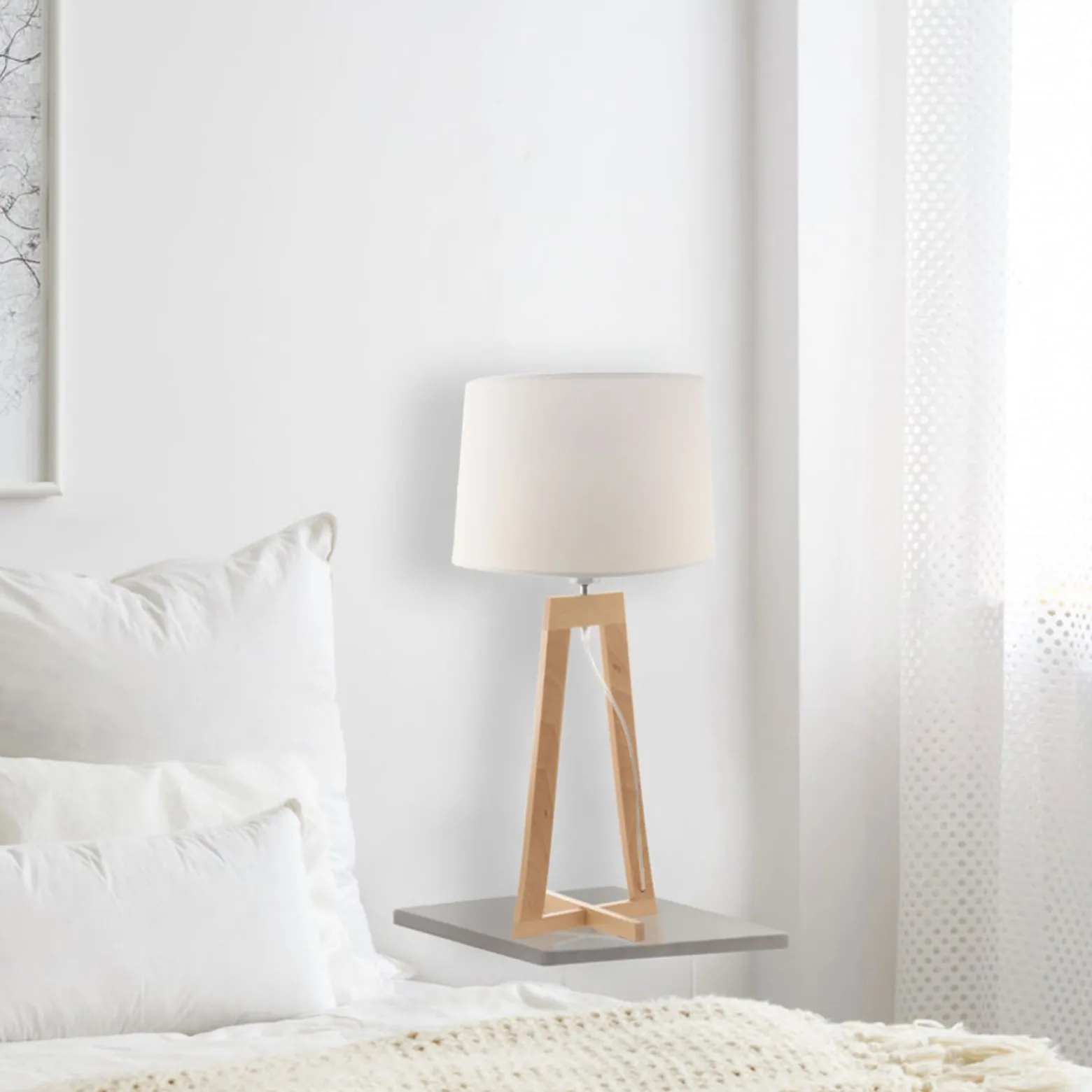 Tischleuchte Sacha LT aus Textil und Holz