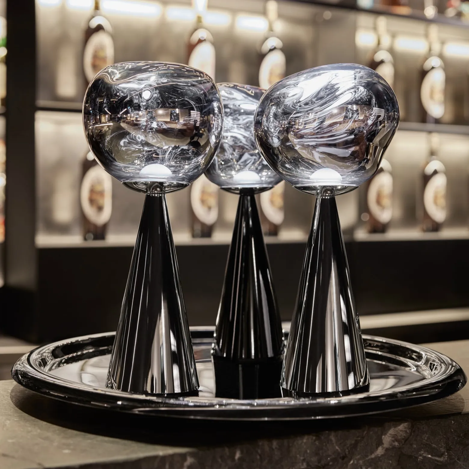 Tom Dixon LED-Akkutischlampe Melt Portable, silber, 29 cm