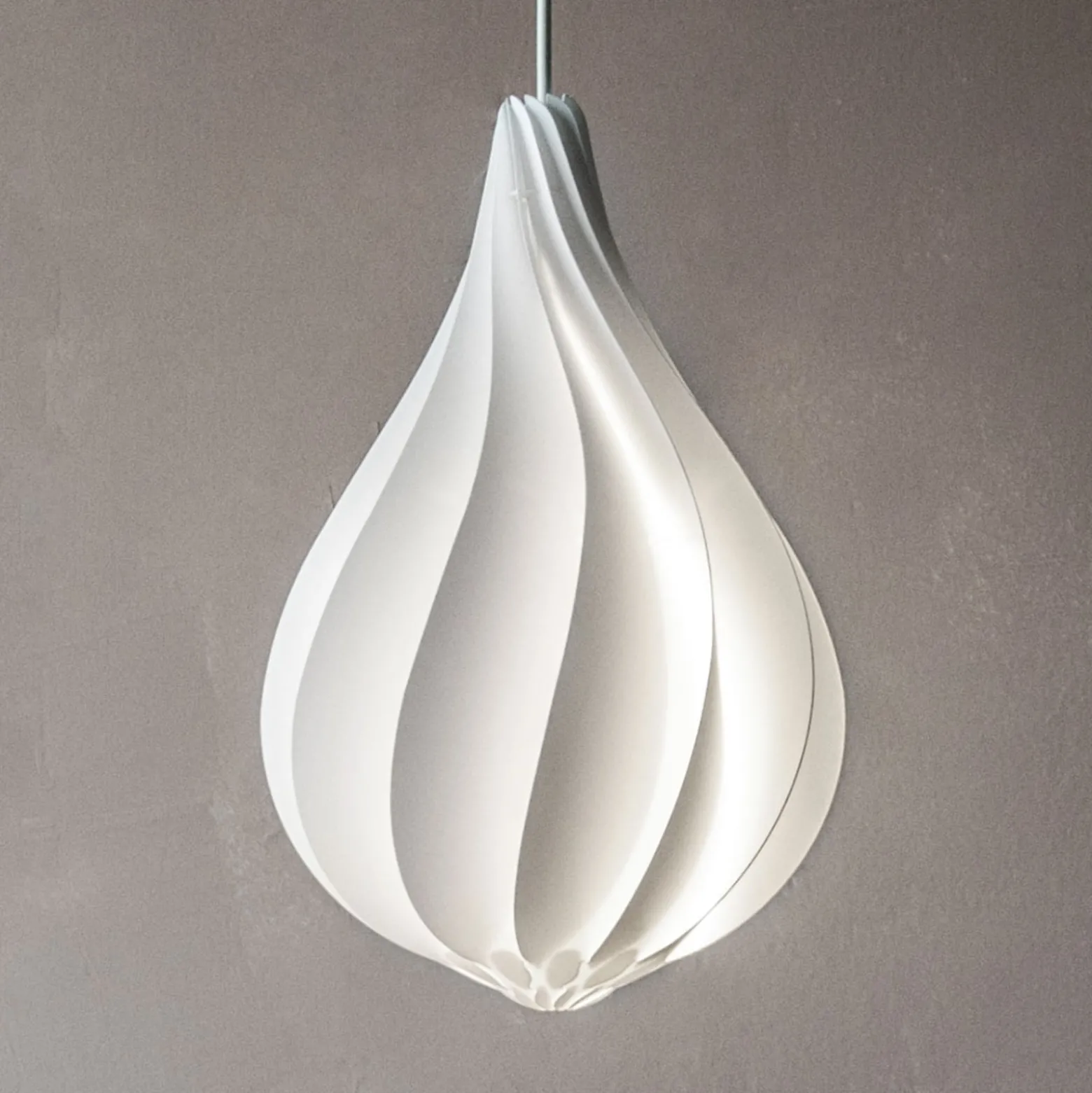UMAGE Alva Mini Hängeleuchte, cord set weiß, 35cm