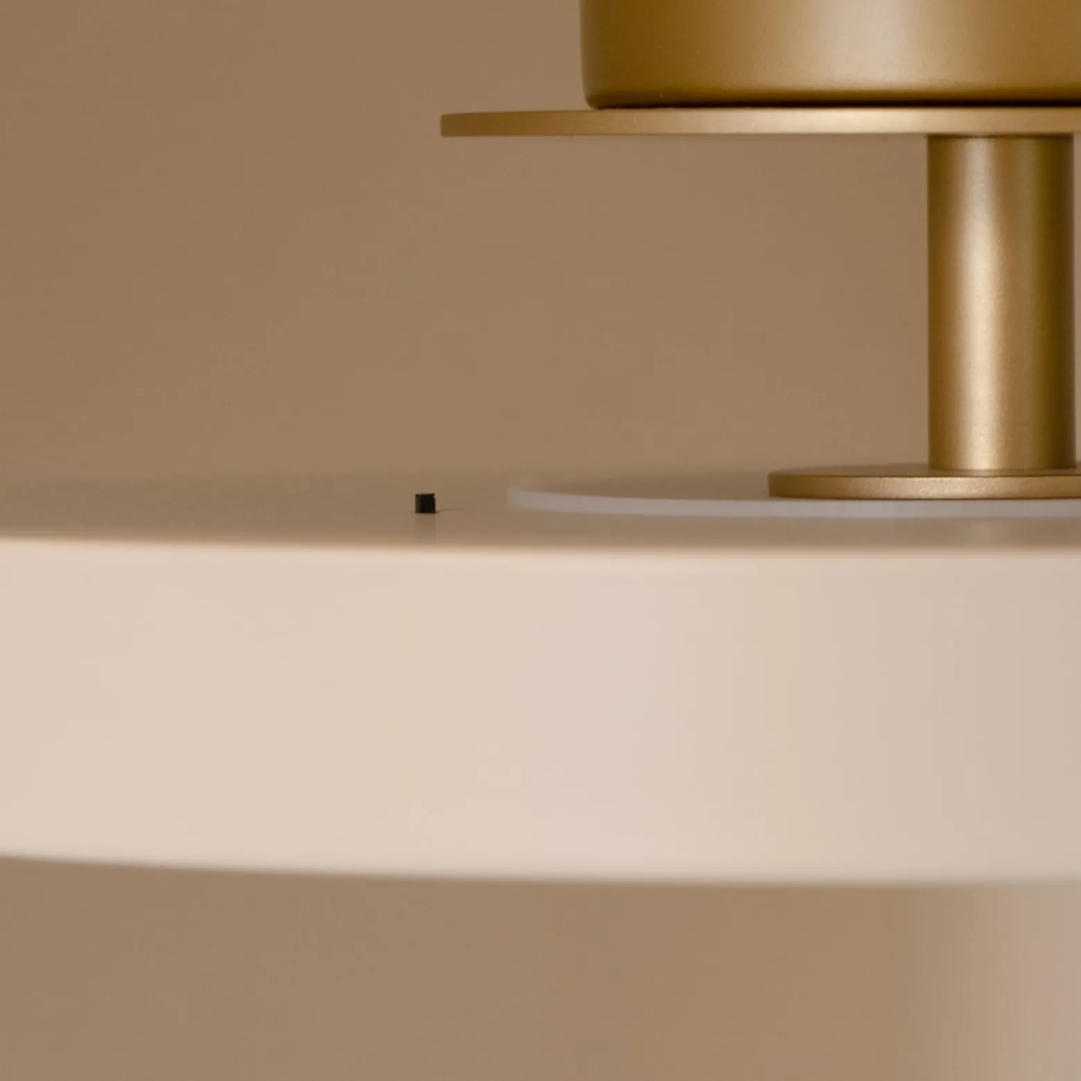 UMAGE LED-Deckenlampe Asteria UP PLUS, perlweiß, Ø 60 cm CCT
