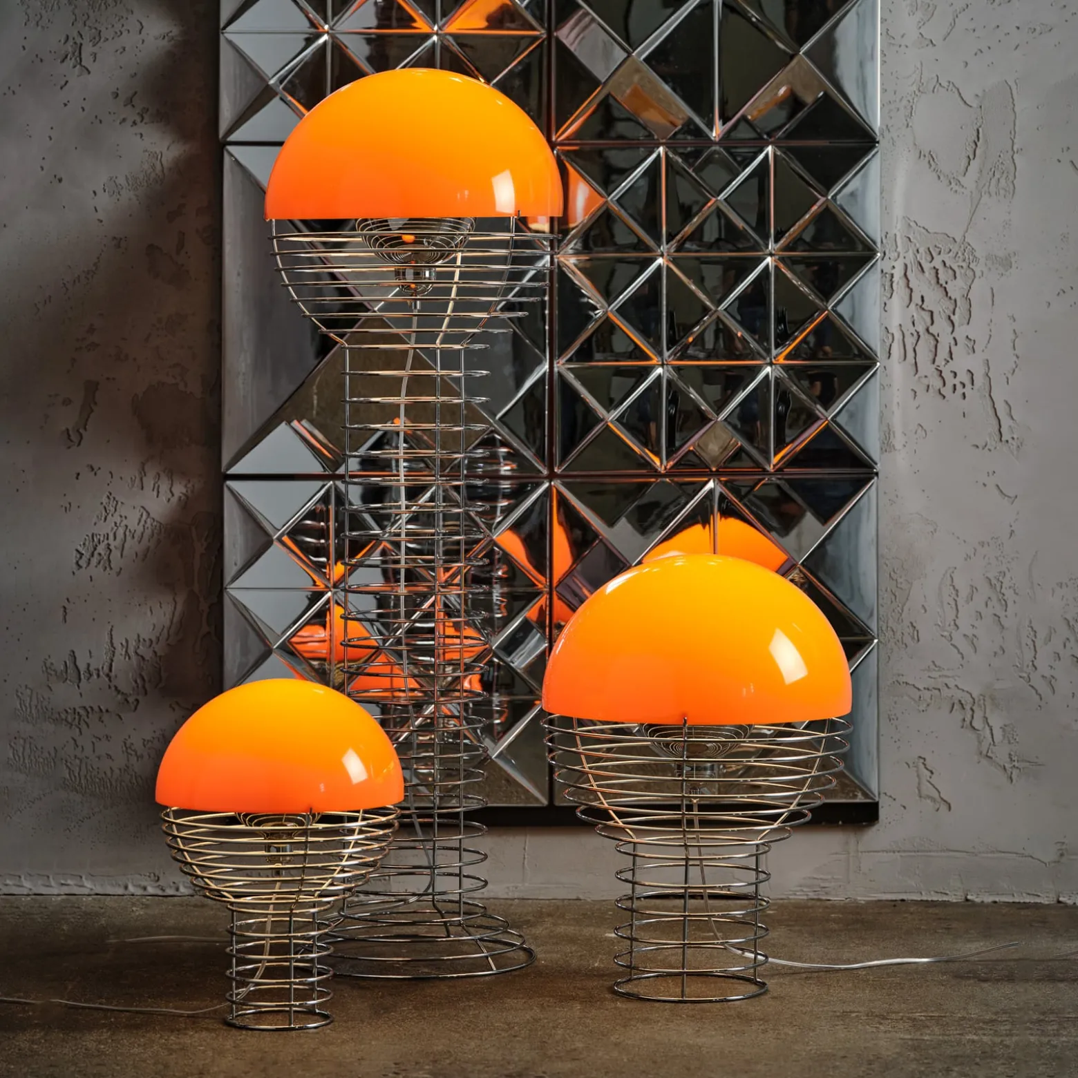 VERPAN Tischleuchte Wire Small, orange