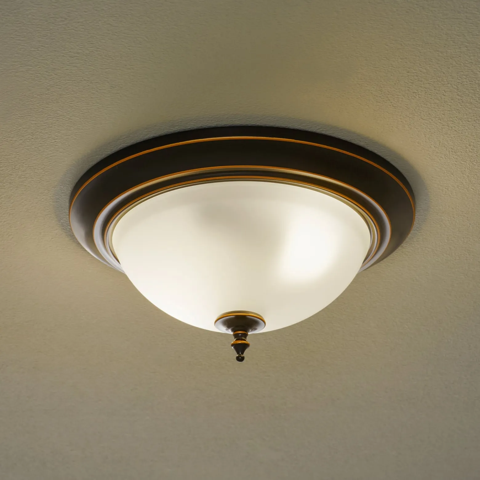 Westinghouse Harwell Deckenleuchte, bronze
