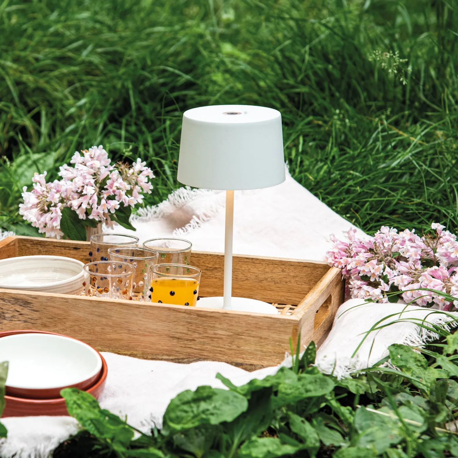 Zafferano Olivia mini Akku-Tischlampe weiß